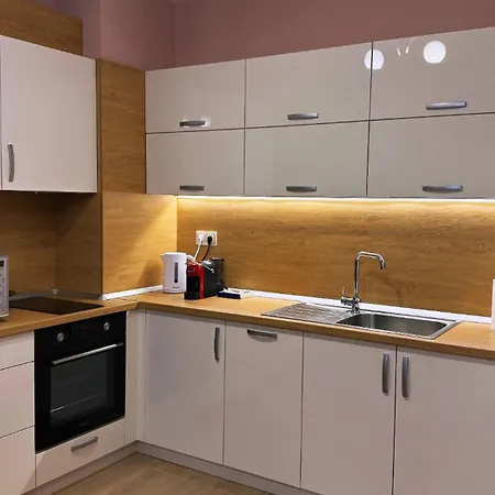 Park South شقة فارنا